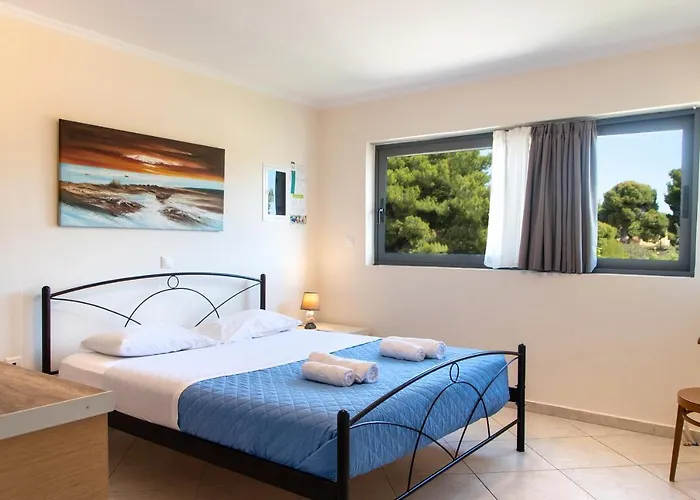 Fotis Apartments