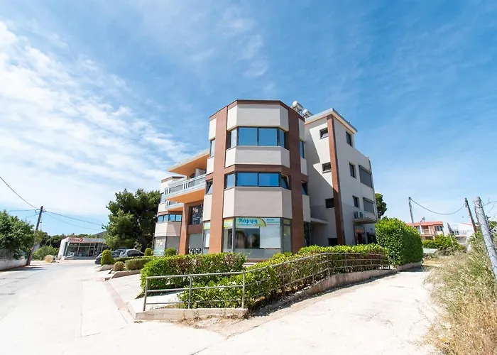 Fotis Apartments