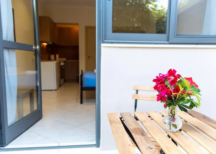 Fotis Apartments